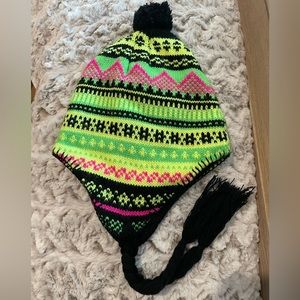 Y2K Woven Puff Ball Hat O/S UNISEX